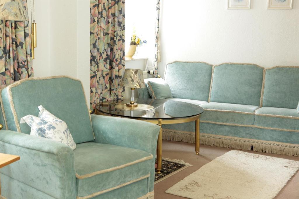 Hotellerie Gasthaus Schubert Garbsen Bagian luar foto